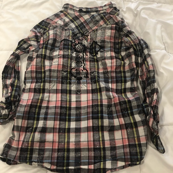 Tops - Women’s ariat shirt